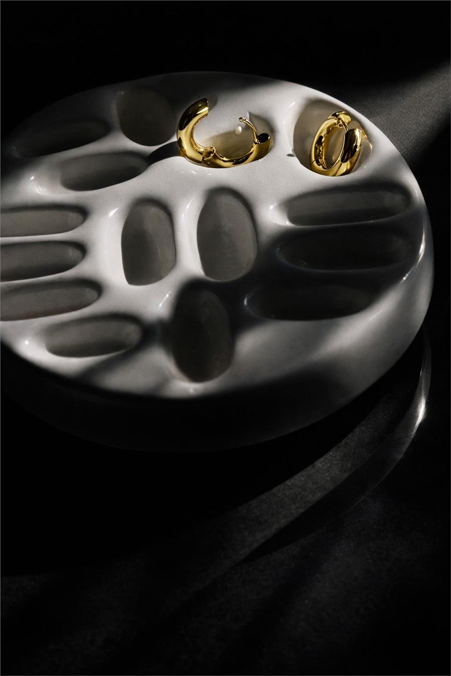 Camelia Gold Rengi Eklemli Mini Paslanmaz Halka